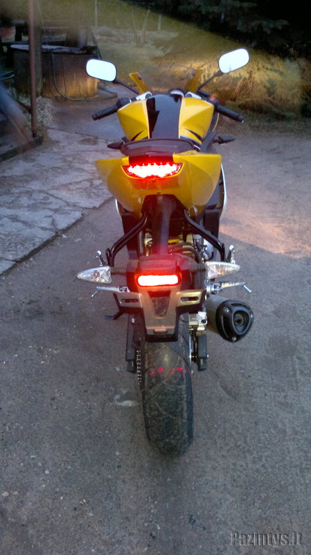 Yamaha yzf